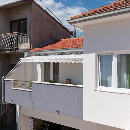 Apartment Roko Trogir Exterior foto